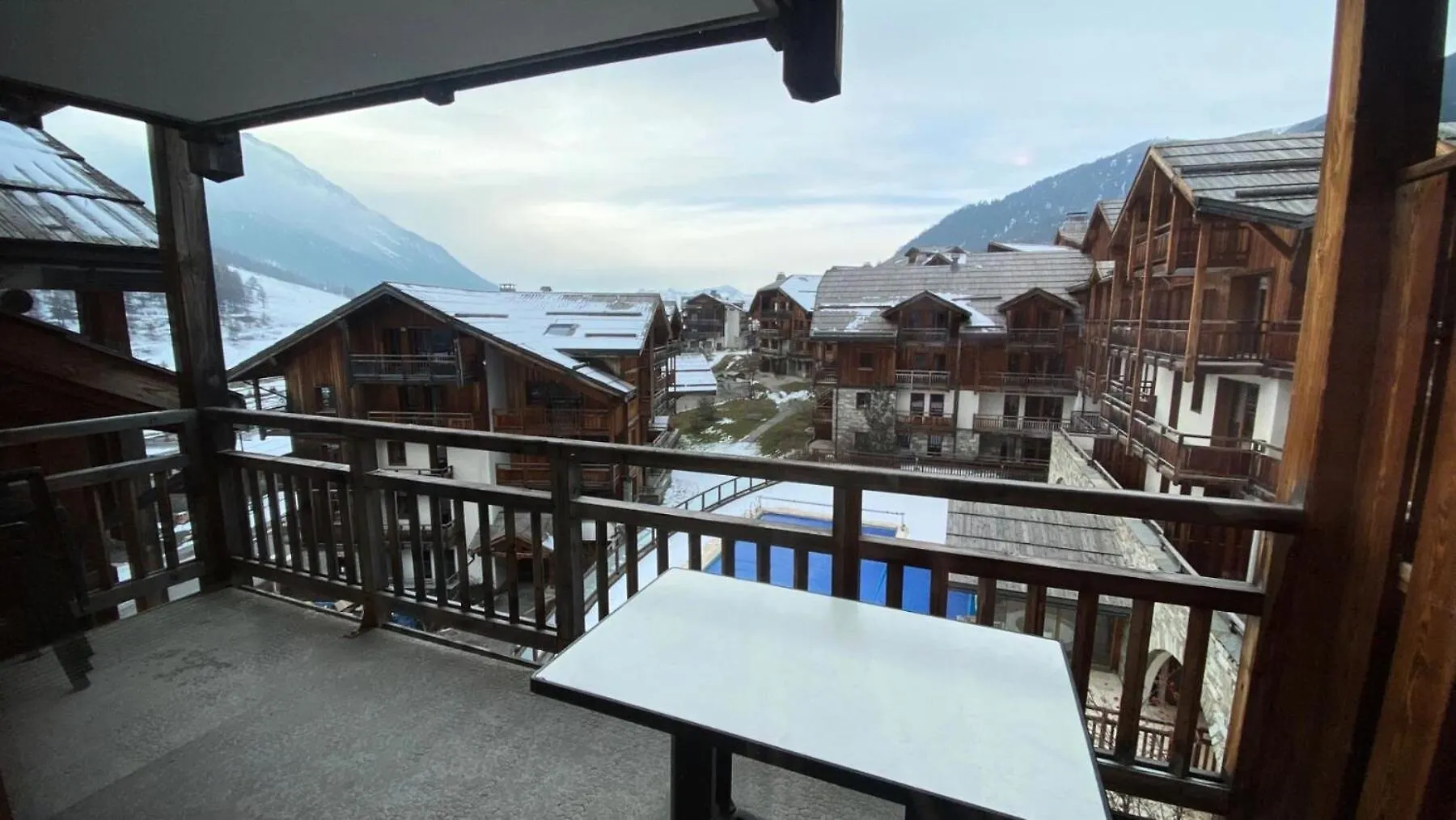 Residence Les Airelles - Appartement En Duplex - Garage Couvert - 50 M Des Pistes De Ski Mae-4114 Montgenevre 0*,  France